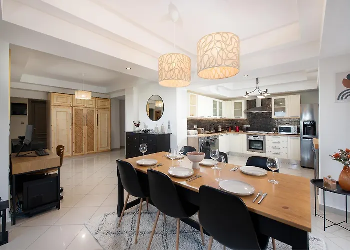 Dora 3 Bedroom شقة *