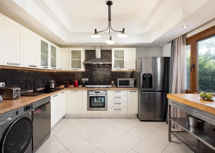 شقة Dora 3 Bedroom Rhodes City